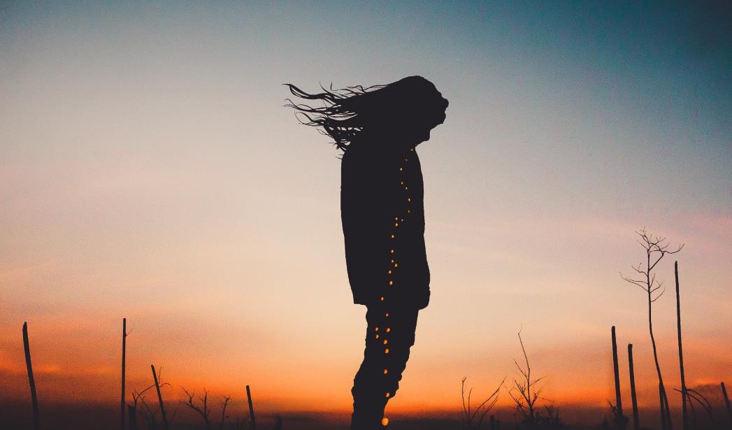 你的孤独,正在撑起一个万亿级市场