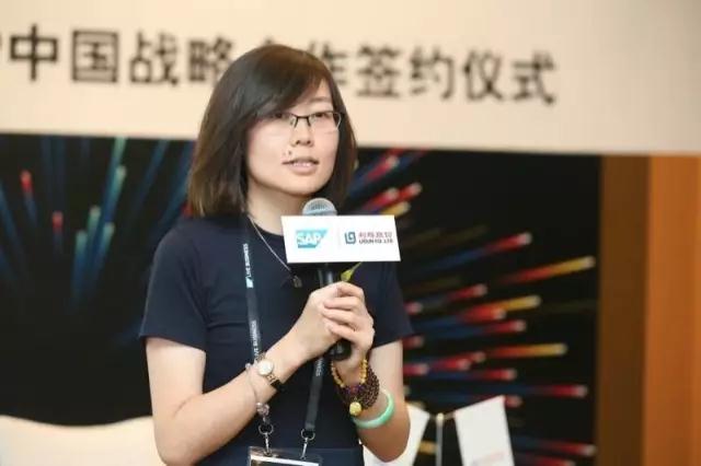 ��Ⱥ�ٻ�ǣ��˼���գ�����ı�����ֻ�ת��