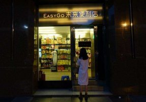 ���˵�������ڽ���˿�ʹ��ǰҪ�Ƚ������ʹ��