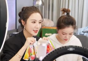 网红带货经济起飞 绩优“网红”概念股入局争锋