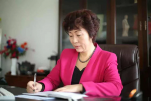 ���᣺�����ֶ���3��֮Լ