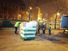 ����������ǰ�ߣ����Ϻ�ǧ���򻧣�����Ա��Ҳ��Ӣ�ۣ����񣡱��أ�