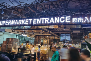 ������˹3���߷üǣ�Ե��������������곬10�ң�����ӯ��˫λ������