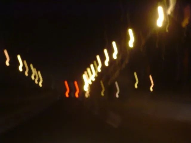 ���й�˾�ϰ����·���ף�����������Ϲ�Ȩ��Ѻ����·��