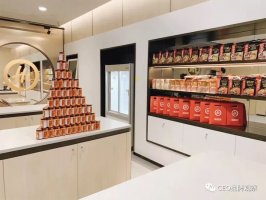 海底捞伦敦首店开业:除了餐饮区域 还加入零售业态