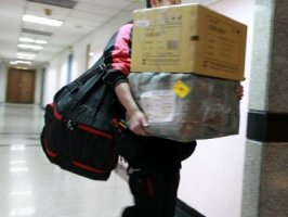 1月全国快递业务量45.2亿件同比增长13.5%