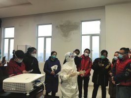 马云将向援鄂医疗队员送出13000份下午茶