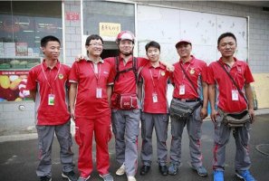 刘强东豪掷7亿美元疯狂抢“菜”