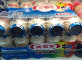 日销750万瓶的养乐多 一个小红瓶为啥能火85年?