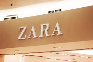 ZARA���ˣ������Ʒ���˳��й�����ʱ��֮�������������ˣ�