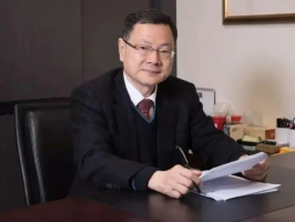 苏宁易购董事长黄明端:让苏宁易购回到该有的市场地位