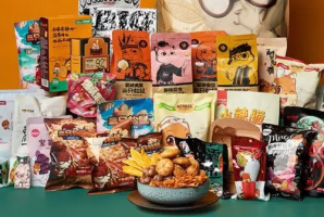 三只松鼠和良品铺子同时发布半年报 谁更胜一筹
