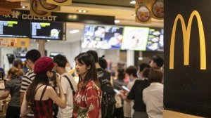 麦当劳陷食品安全丑闻 高速扩张或埋隐雷