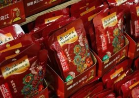 涪陵榨菜推出“翠小菜”品牌