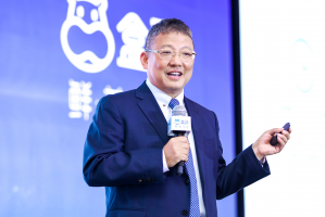 盒马CEO侯毅宣布退休 由CFO严筱磊兼任